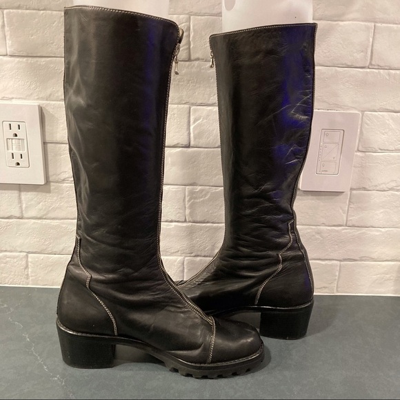 CHUCKIES sz 6 black leather tall boots silver crown emblem - Picture 2 of 16